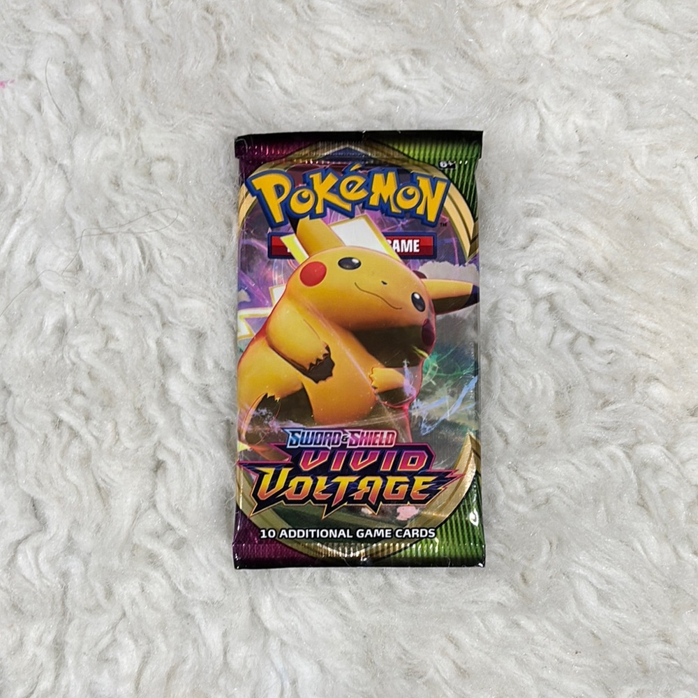 Pokemon Sword & Shield Vivid Voltage Pack with Pikachu